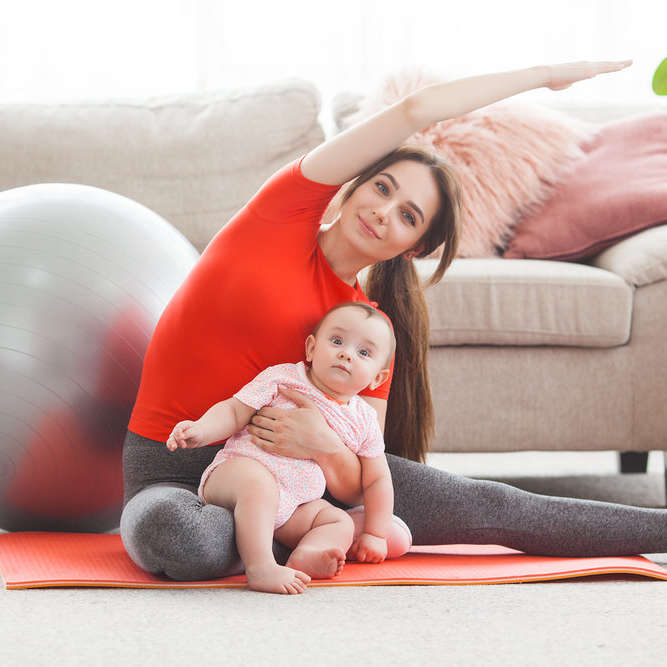 Cours Yoga Postnatal Avec Bebe Danse Maman Bebe Hula Hoop Gym Ballon Grossesse Geneve